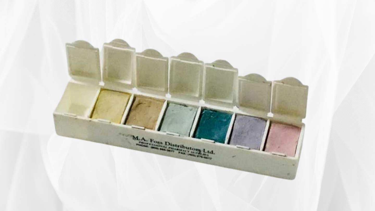 Watercolor Pan Set Made Using Oxides and Colorants