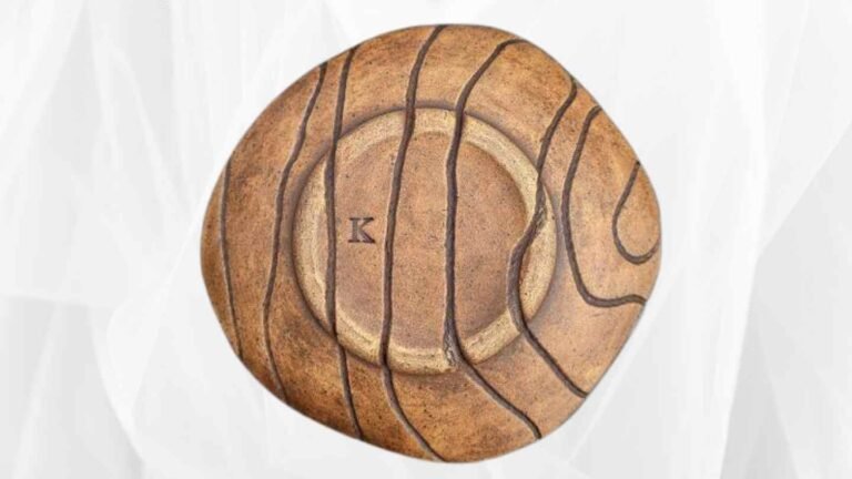 Oxide Washes Used On Bottom Of Plate In Ceramics